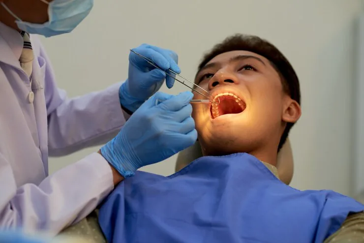 Full mouth dental examination at Dentalive Dental Clinic, Nerul